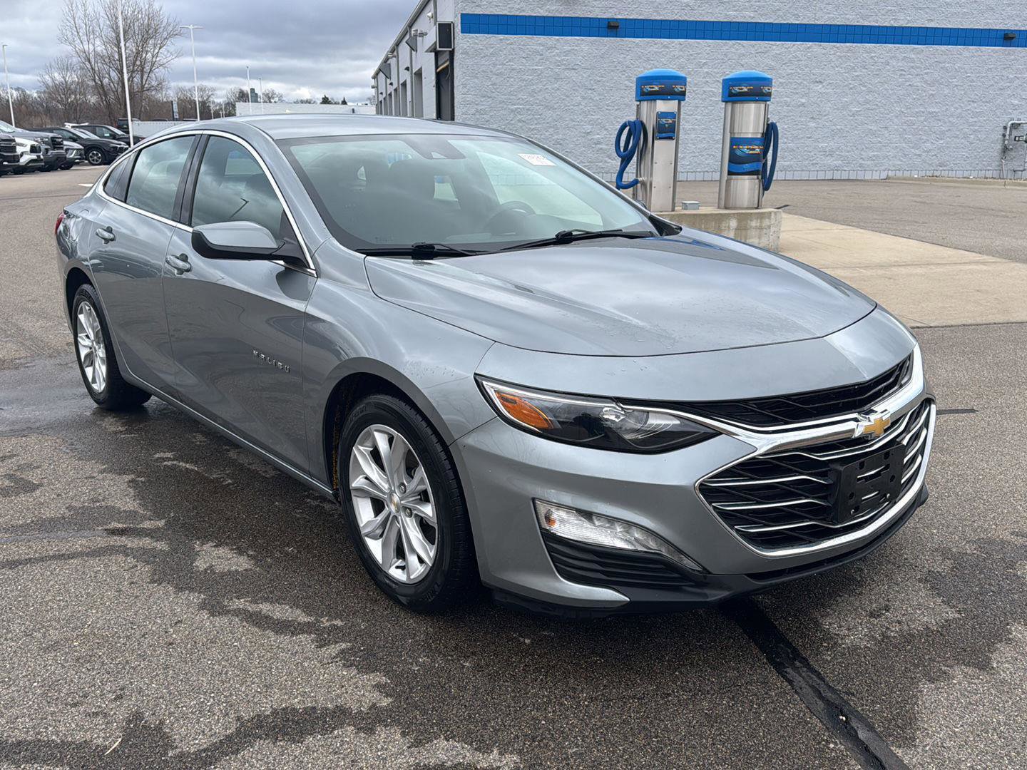 Used 2023 Chevrolet Malibu LT image 9