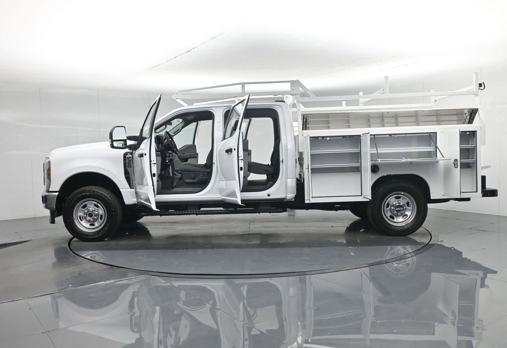New 2026 Ford F350 XL w/ FX4 Off-Road Package AWD/4WD image 41