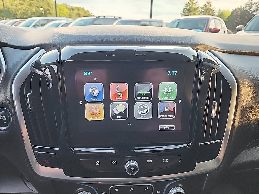 Used 2018 Chevrolet Traverse LT AWD/4WD image 21