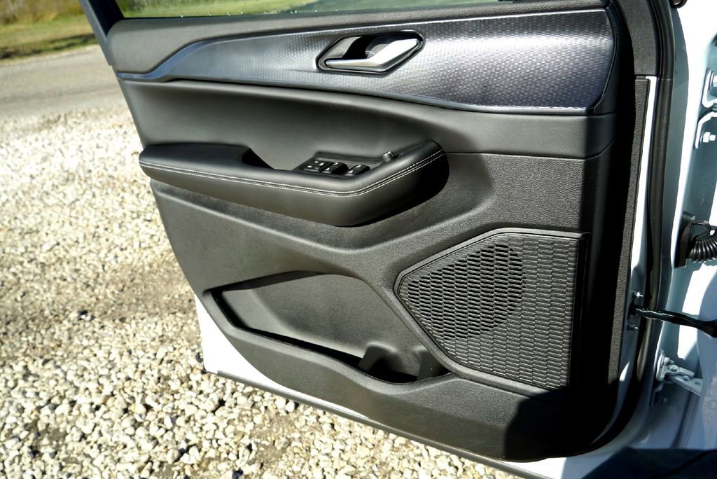 New 2025 Jeep Grand Cherokee L Altitude image 22