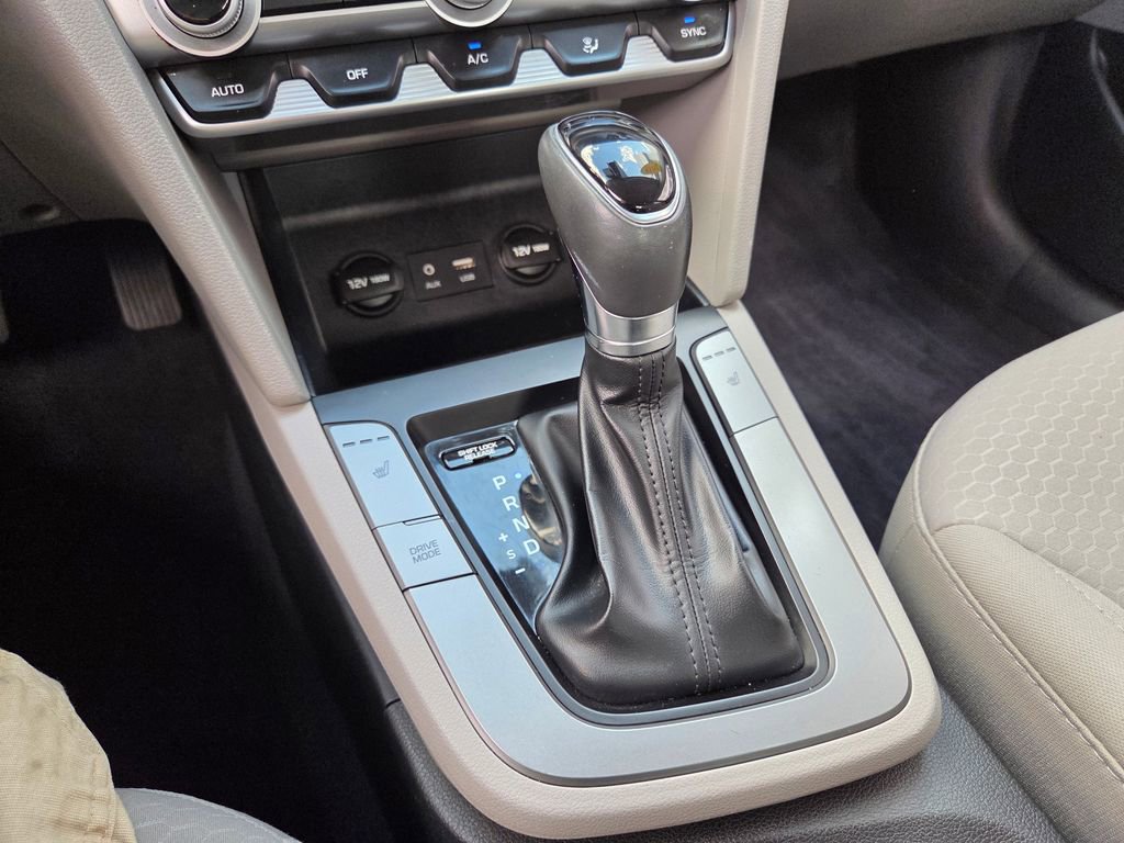 Used 2019 Hyundai Elantra Value Edition FWD image 35