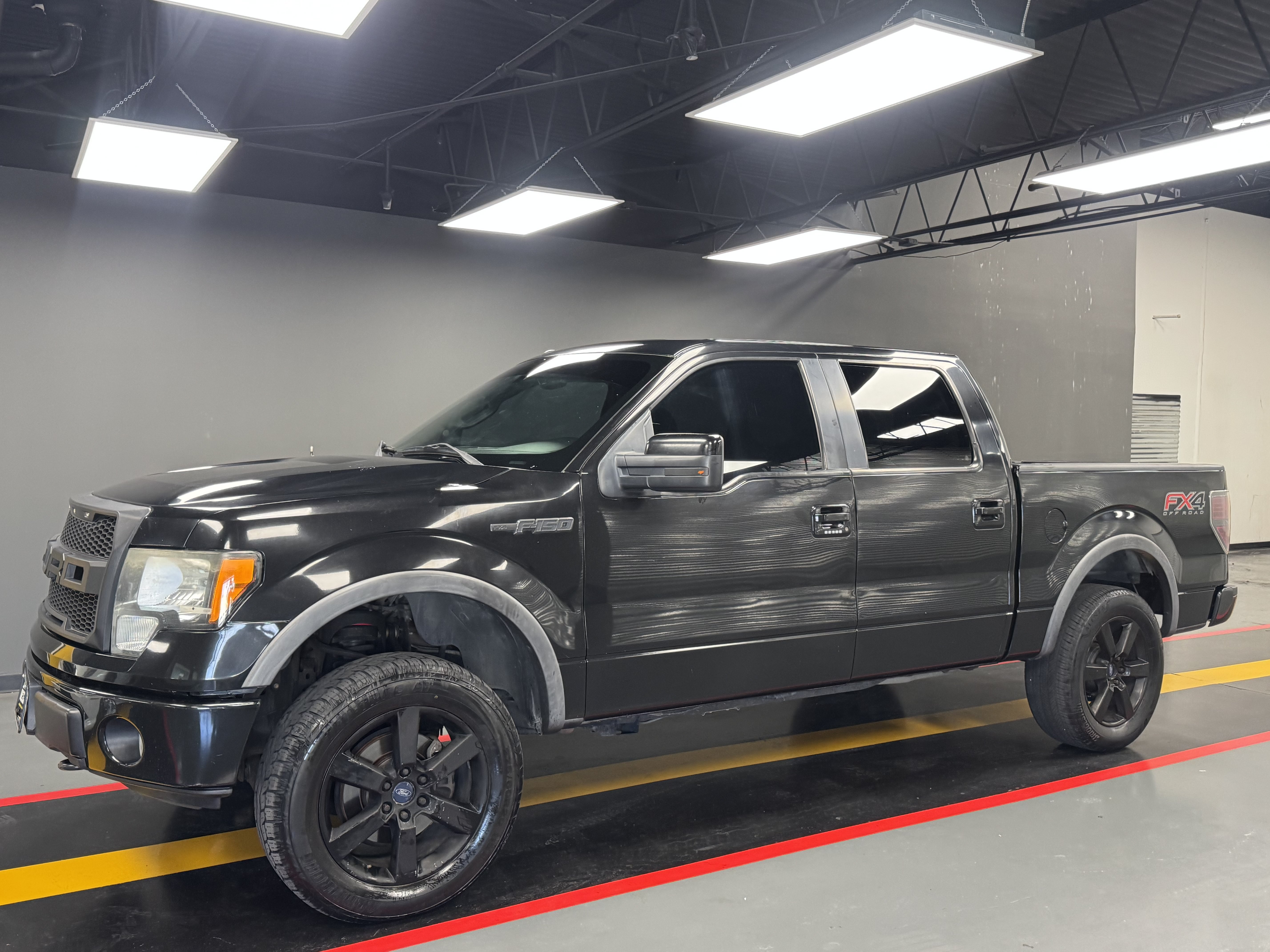 Used 2012 Ford F150 FX4 w/ FX Luxury Pkg AWD/4WD image 2