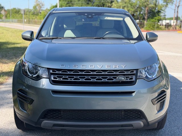Used 2017 Land Rover Discovery Sport SE AWD/4WD image 8