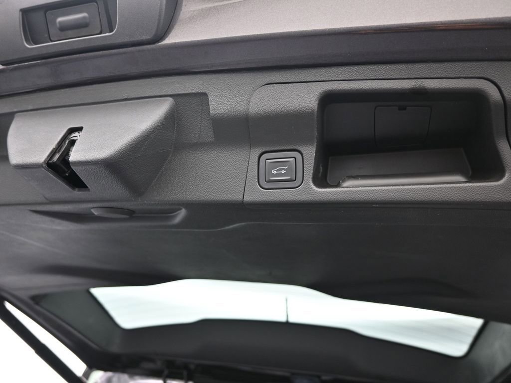 Used 2019 GMC Acadia Denali image 33