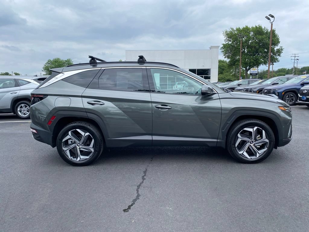 Certified 2023 Hyundai Tucson Limited AWD/4WD image 2