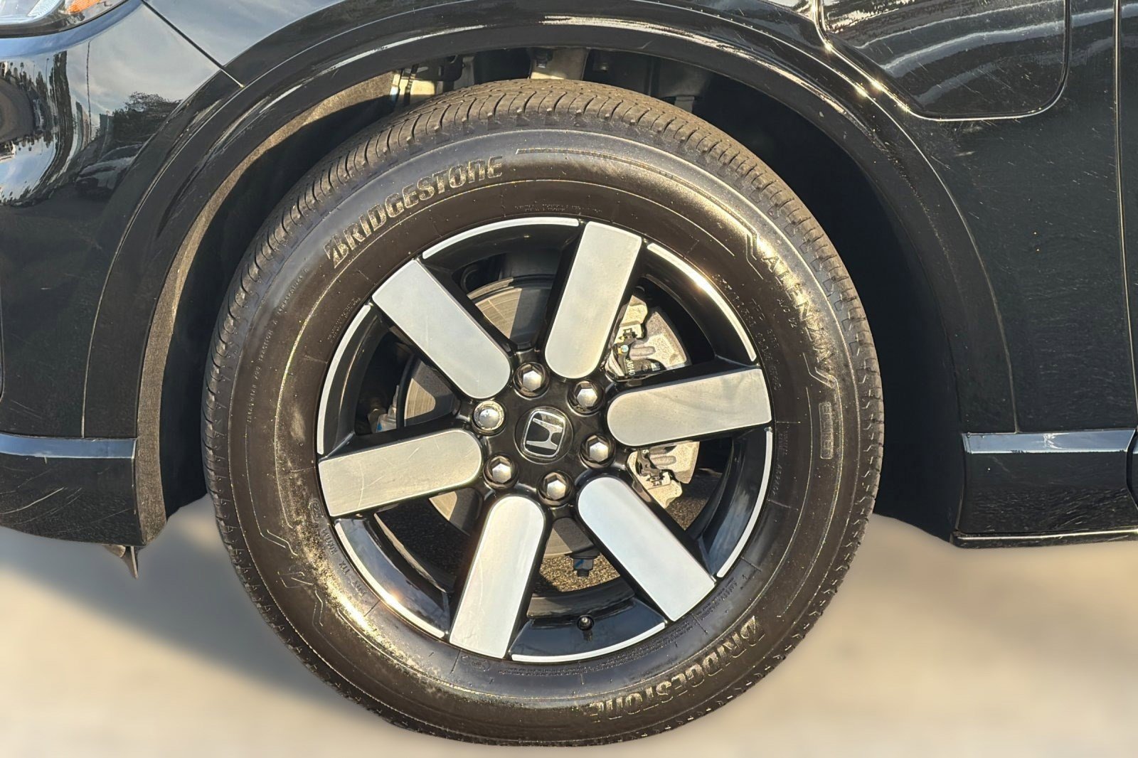 Used 2025 Honda Prologue Touring image 11