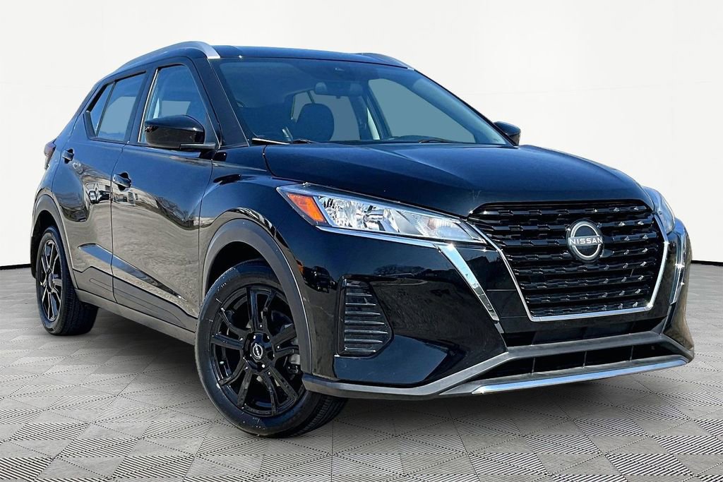Used 2023 Nissan Kicks SV image 12