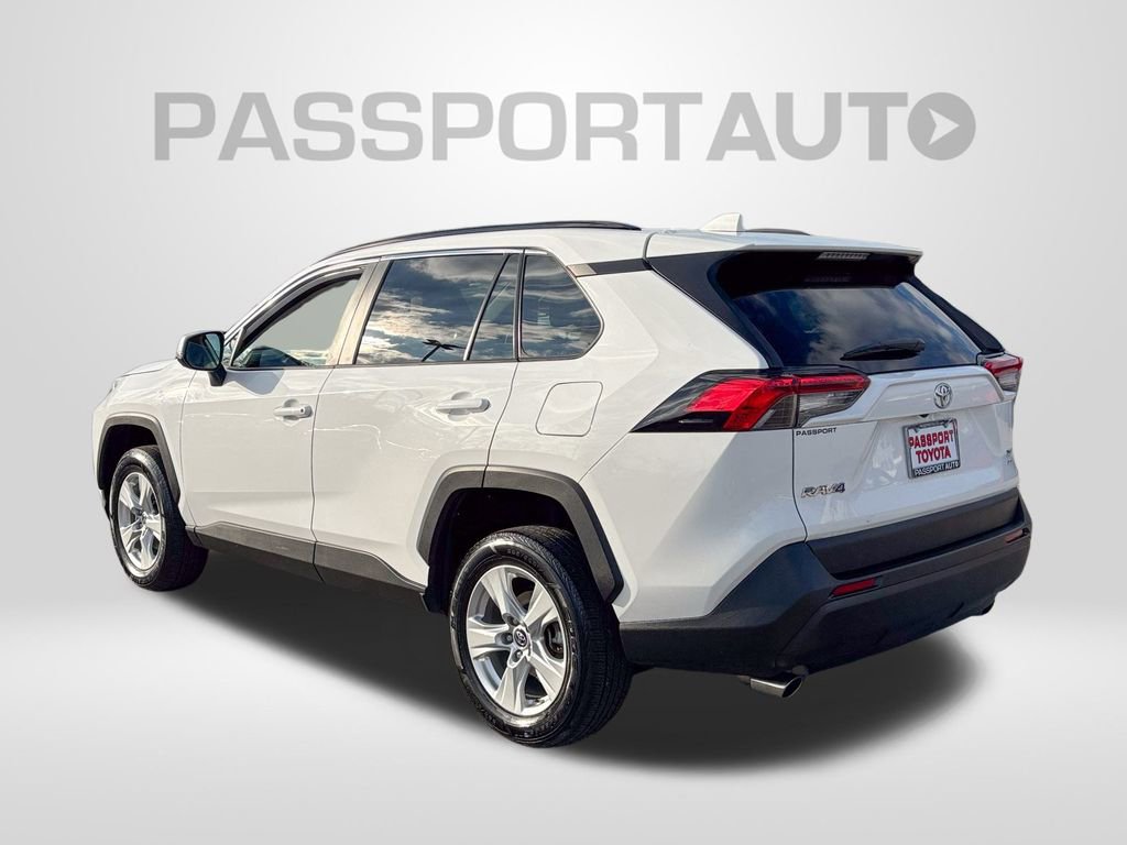 Used 2019 Toyota RAV4 XLE image 3
