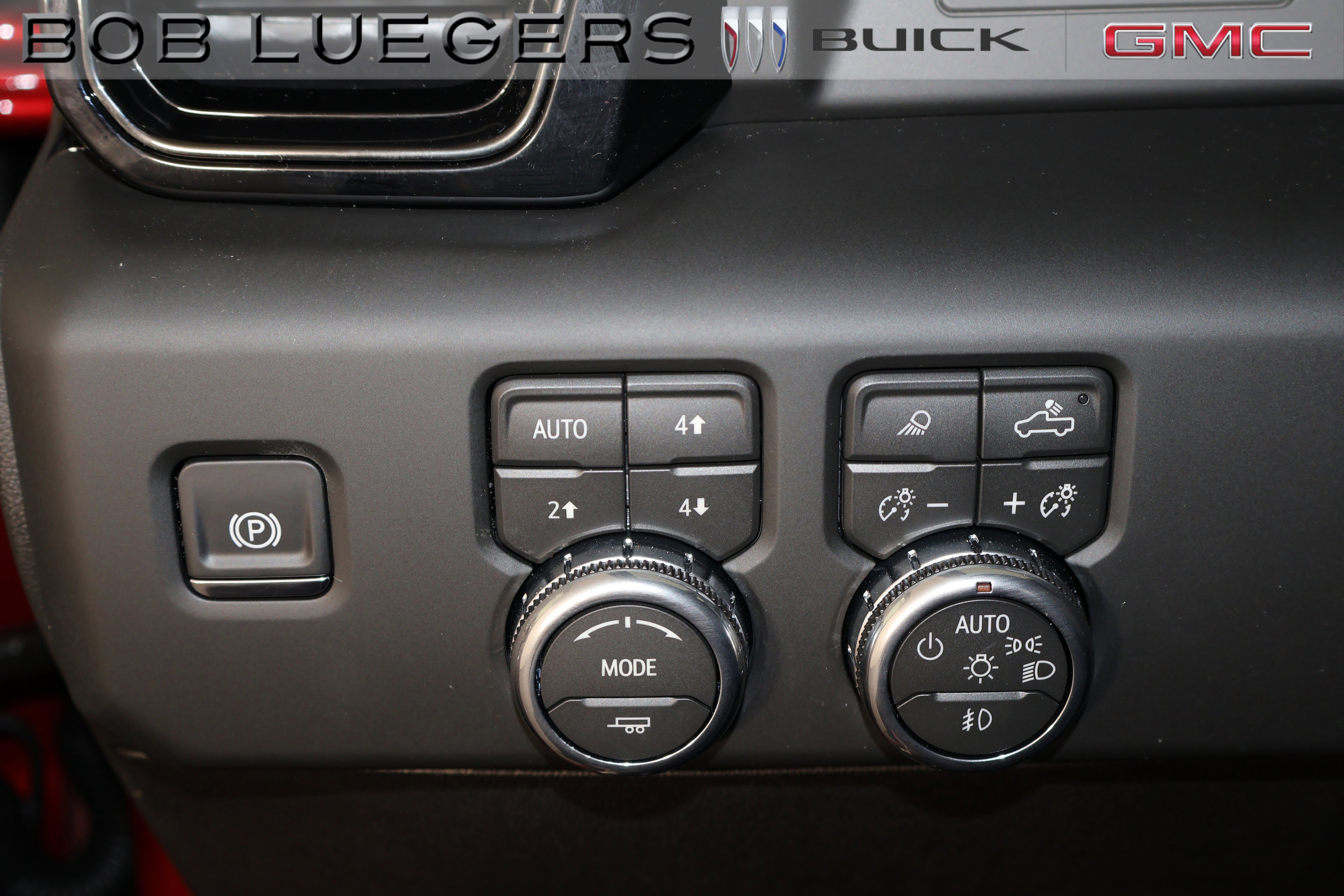 New 2026 GMC Sierra 2500 AT4 image 29