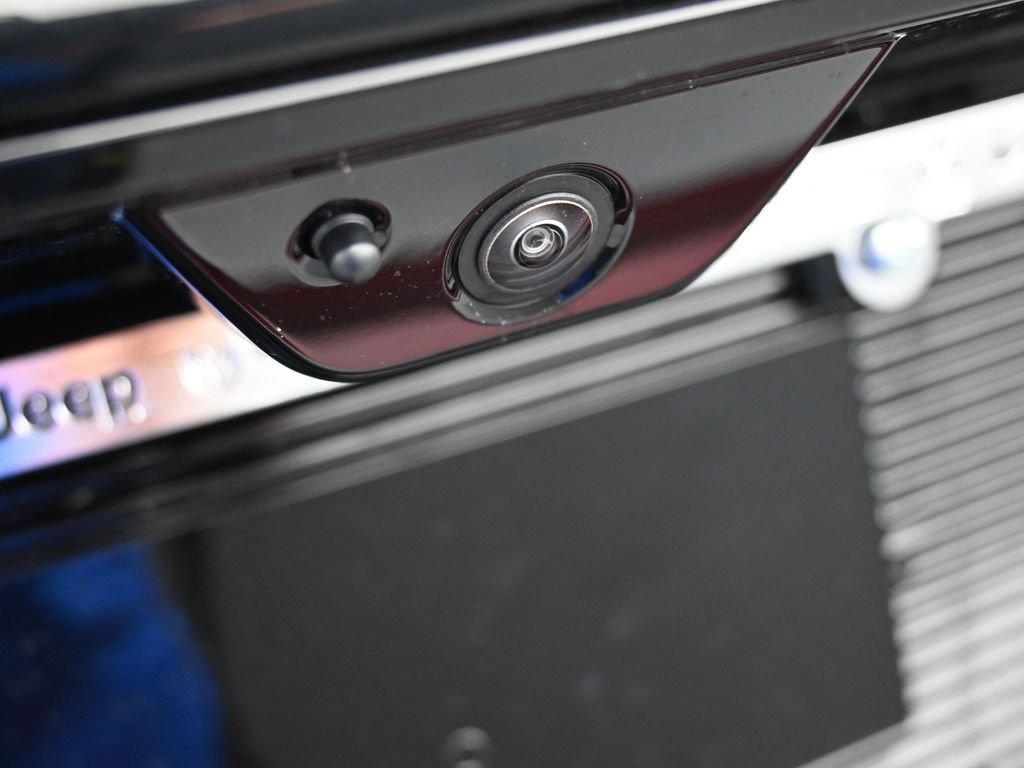 New 2026 Jeep Grand Wagoneer L Summit image 38