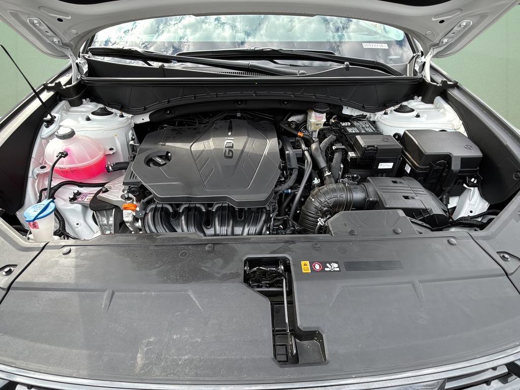 Certified 2025 Hyundai Tucson SE image 12