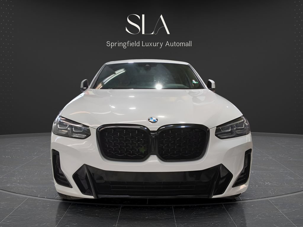Used 2023 BMW X4 xDrive30i w/ Premium Essential Package AWD/4WD image 2