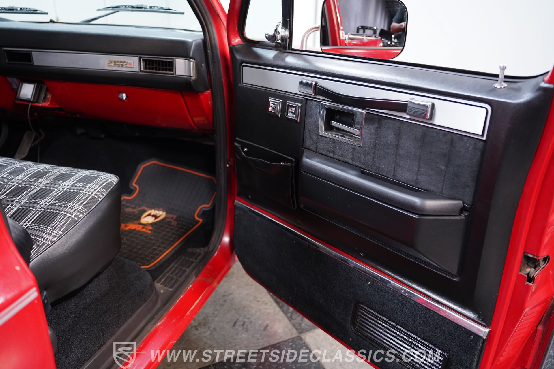 Used 1987 GMC Sierra 1500 2WD Regular Cab image 39