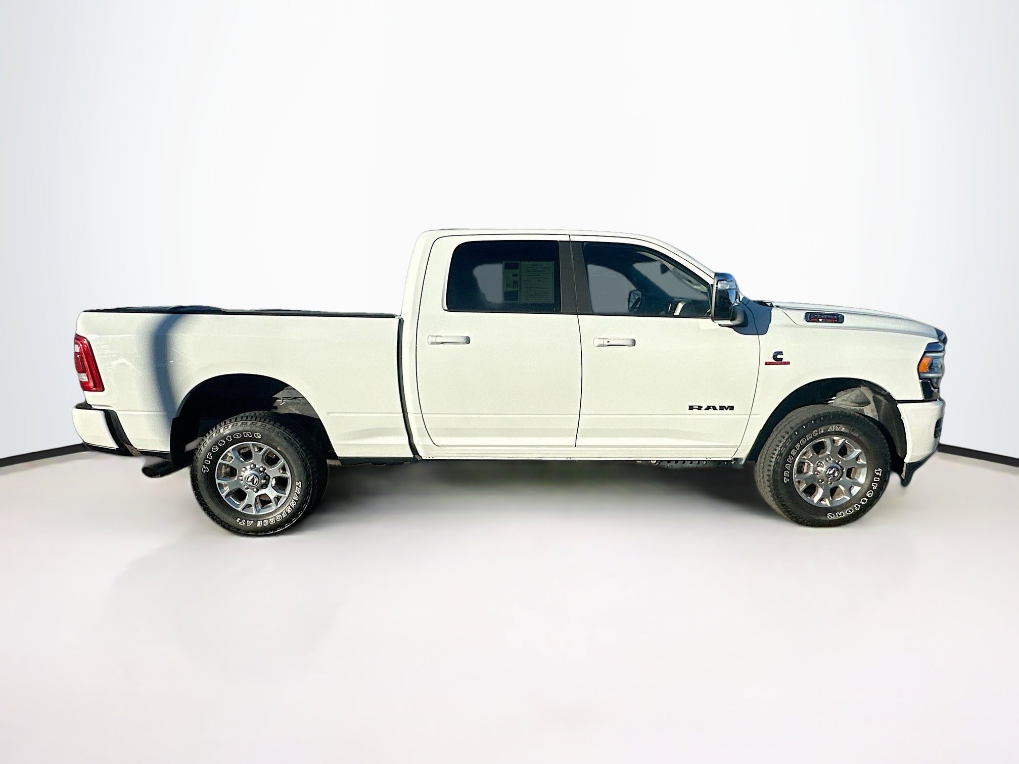 Used 2024 RAM 2500 Laramie image 10