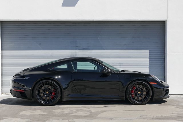 Certified 2024 Porsche 911 Carrera 4 GTS image 8
