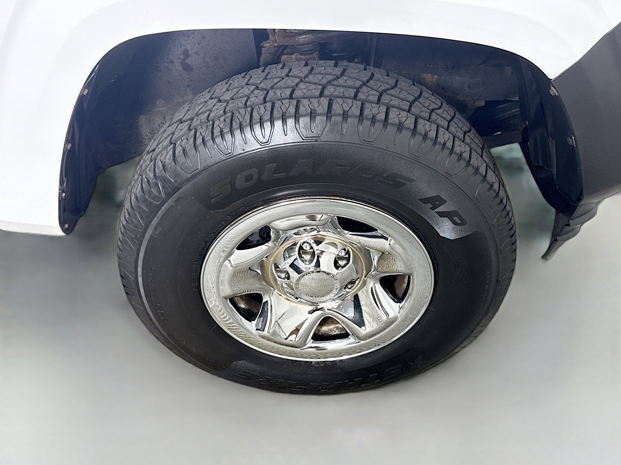 Used 2017 Toyota Tacoma SR image 27