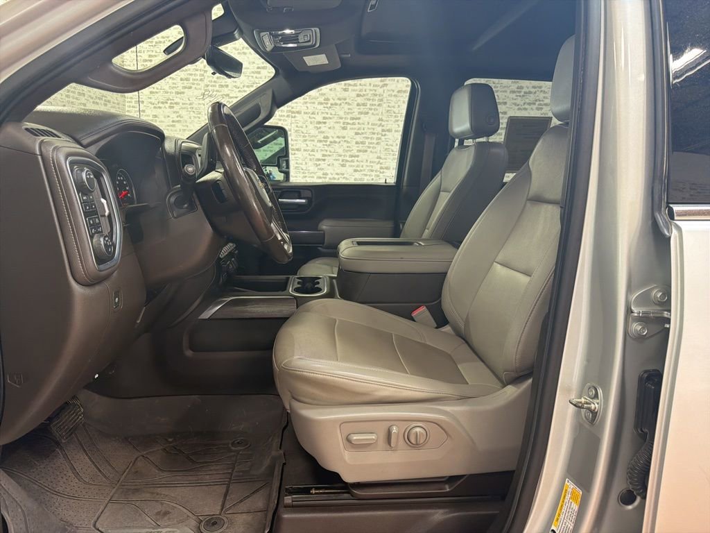 Used 2021 Chevrolet Silverado 2500 LTZ w/ LTZ Premium Package image 24