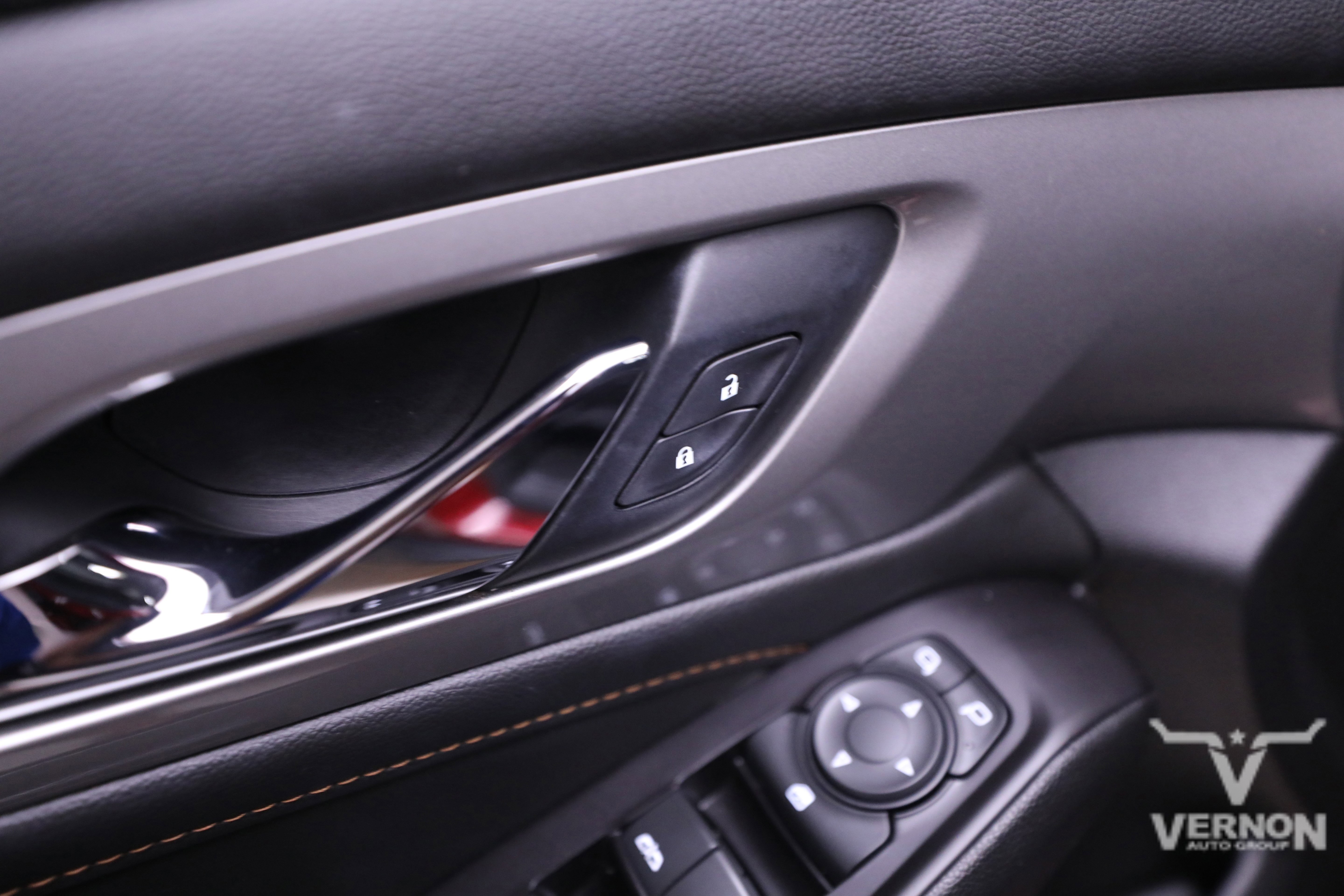 Used 2019 Chevrolet Traverse RS image 18