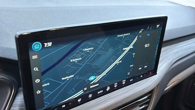 Used 2023 Ford Escape Platinum image 16