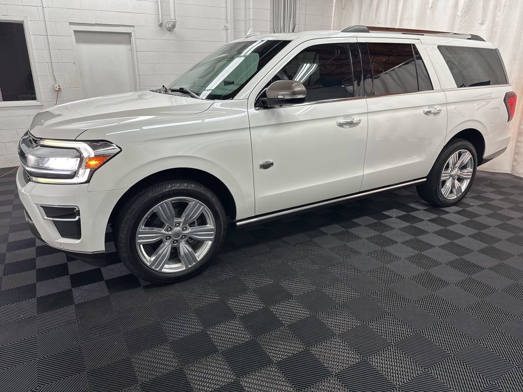 Used 2024 Ford Expedition Max King Ranch image 5