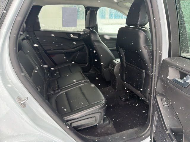 Used 2025 Ford Escape Platinum image 12