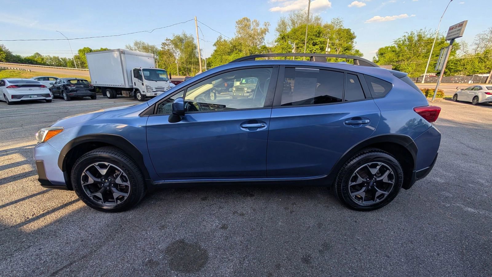 Used 2020 Subaru Crosstrek 2.0i Premium w/ Moonroof Package 1 AWD/4WD image 7