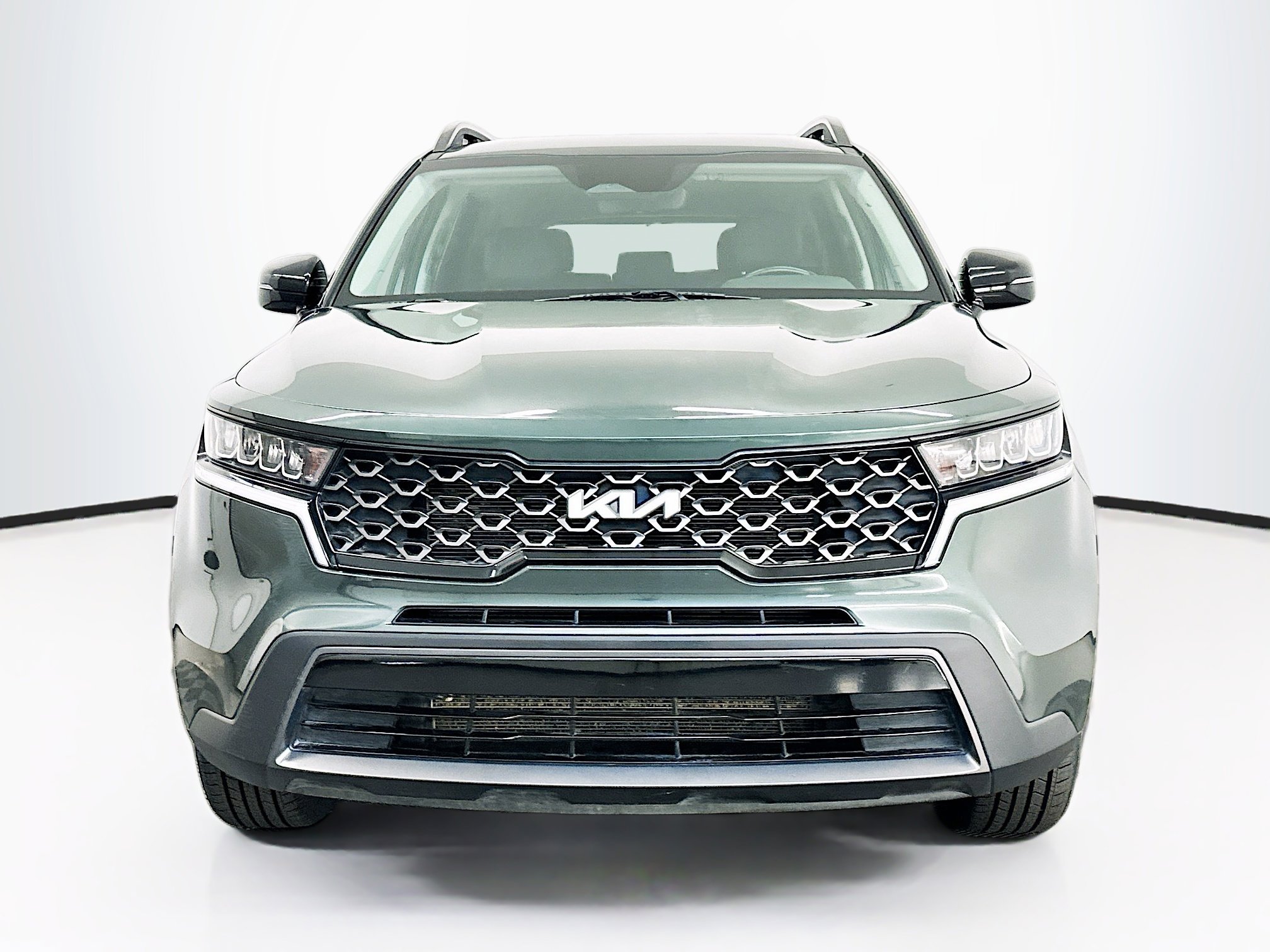 Used 2023 Kia Sorento S AWD/4WD image 2