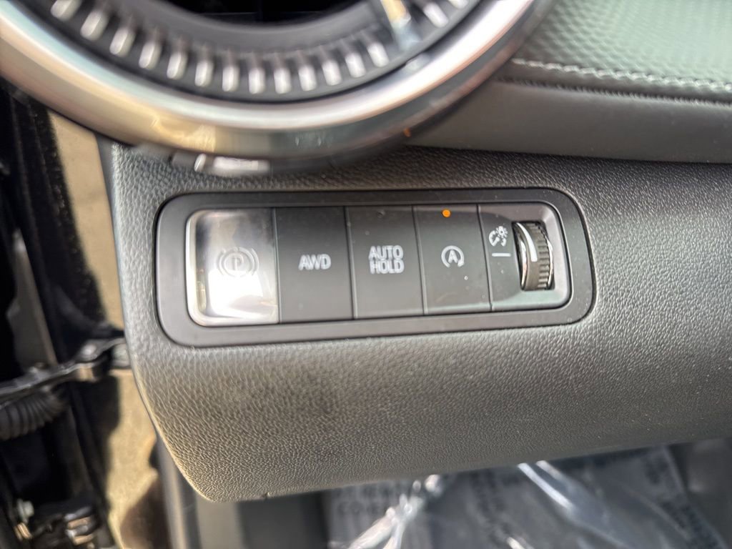 Used 2025 Chevrolet Equinox LT image 10