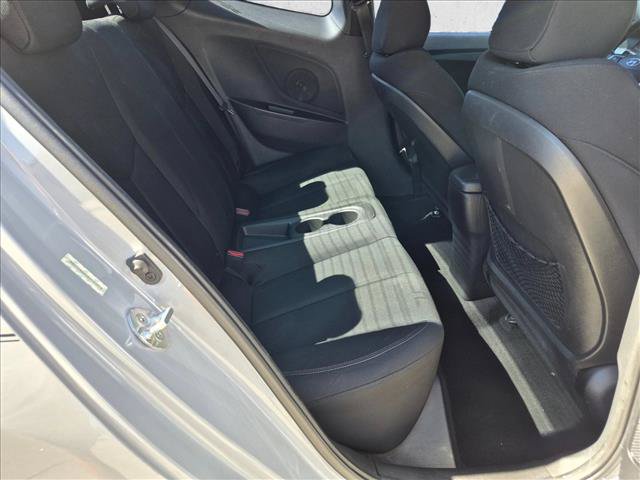 Used 2013 Hyundai Veloster RE:MIX Edition FWD image 18