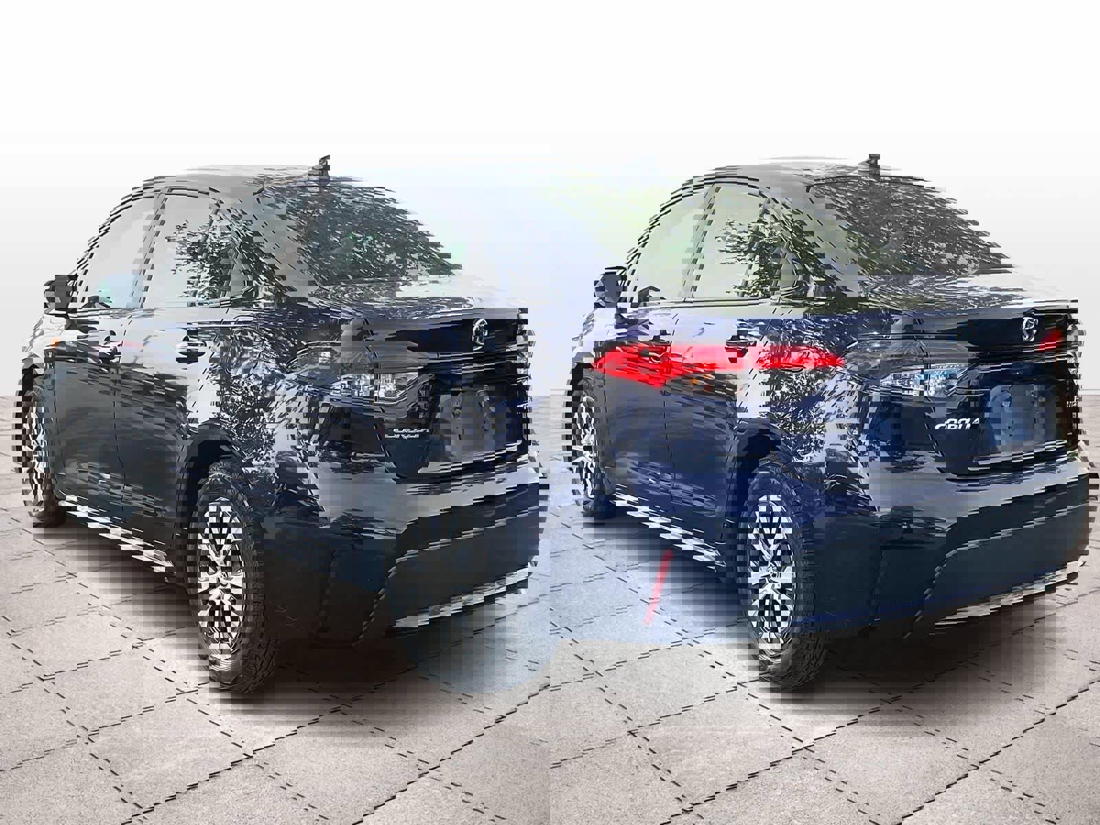 Used 2022 Toyota Corolla LE image 12