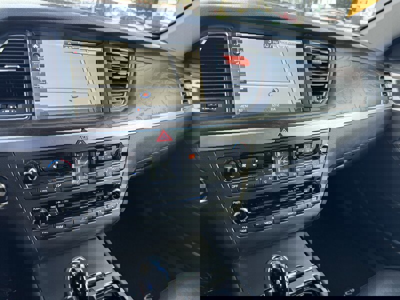 Used 2017 Genesis G80 5.0 Ultimate image 39