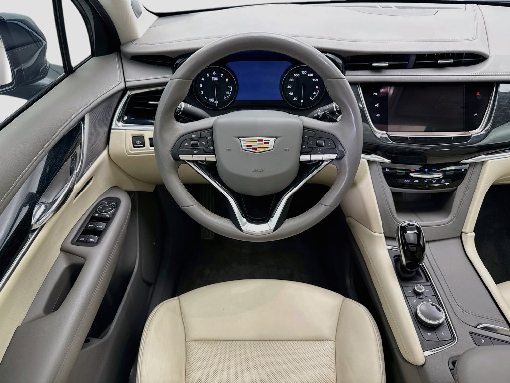 Used 2021 Cadillac XT6 Premium Luxury FWD image 10