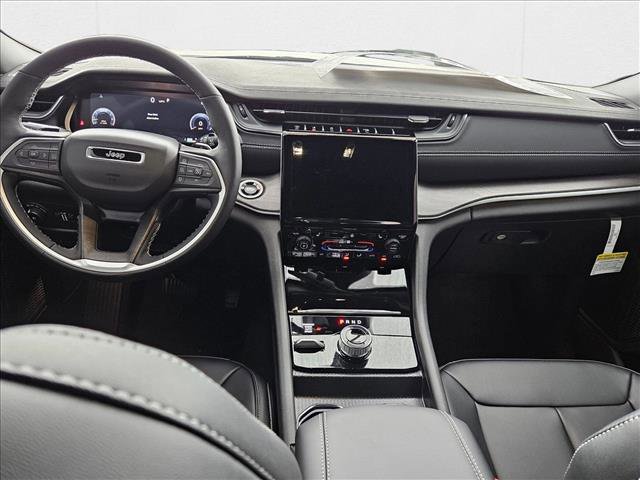 New 2025 Jeep Grand Cherokee L Limited image 14