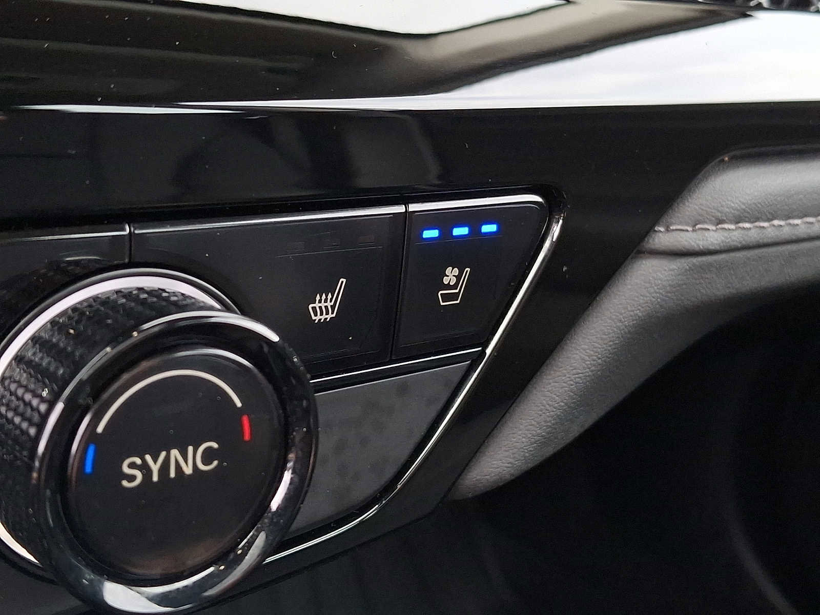 Used 2024 Honda Accord Touring image 24