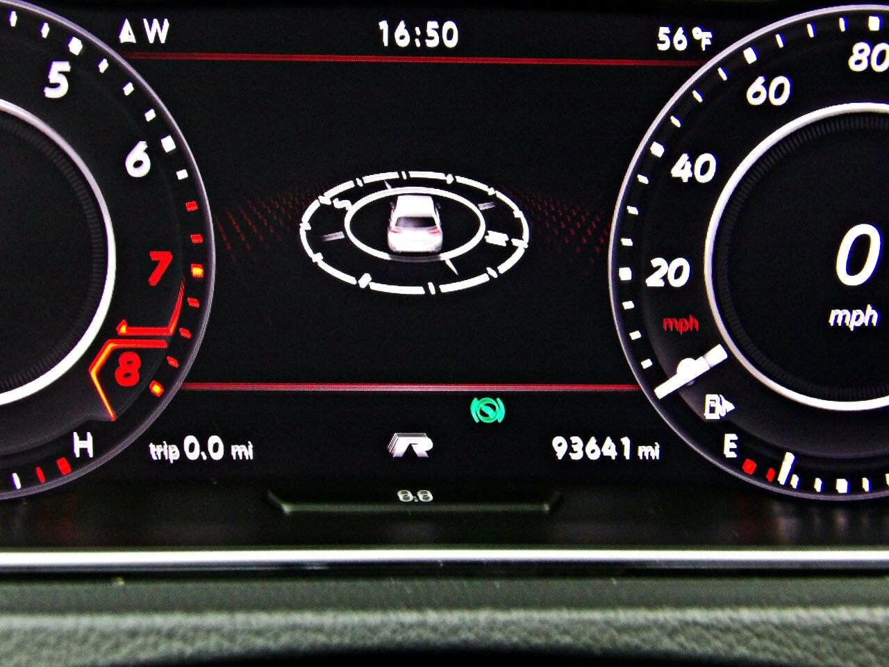 Used 2019 Volkswagen Golf R 4-Door image 14