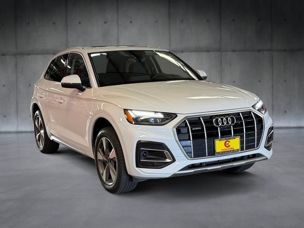 Used 2023 Audi Q5 Premium w/ Premium Plus Package AWD/4WD image 7