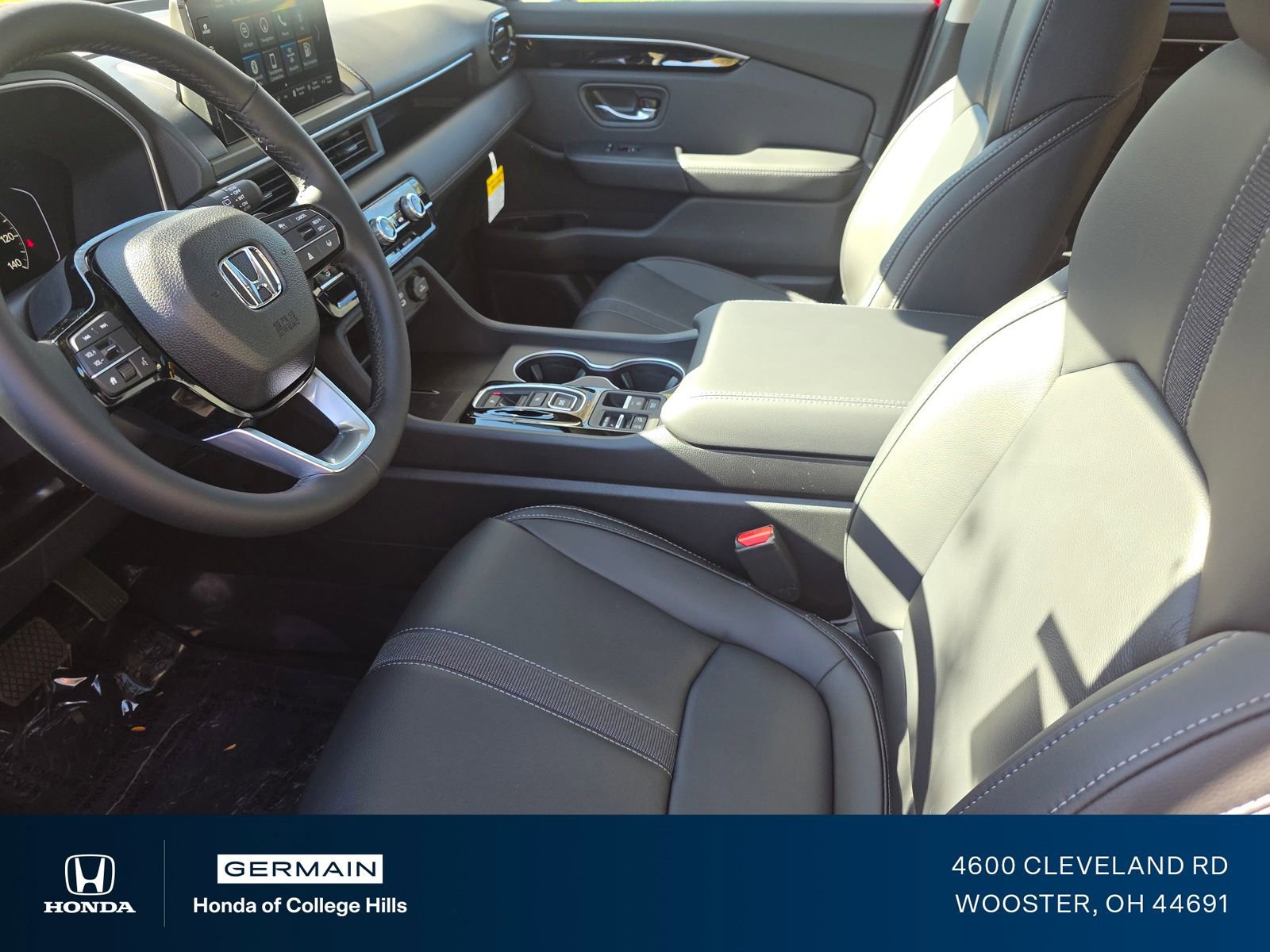 New 2025 Honda Pilot Touring image 31