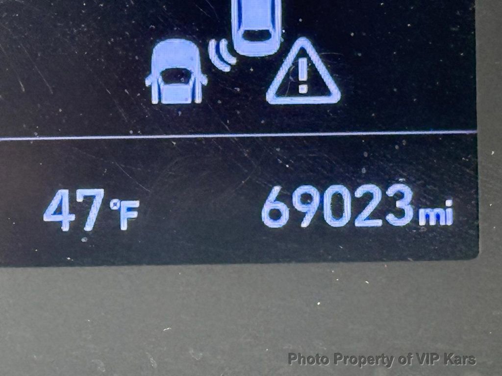 Used 2021 Hyundai Venue SEL image 18