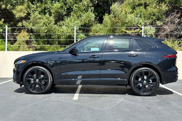 New 2026 Jaguar F-PACE R-Dynamic S AWD/4WD image 2