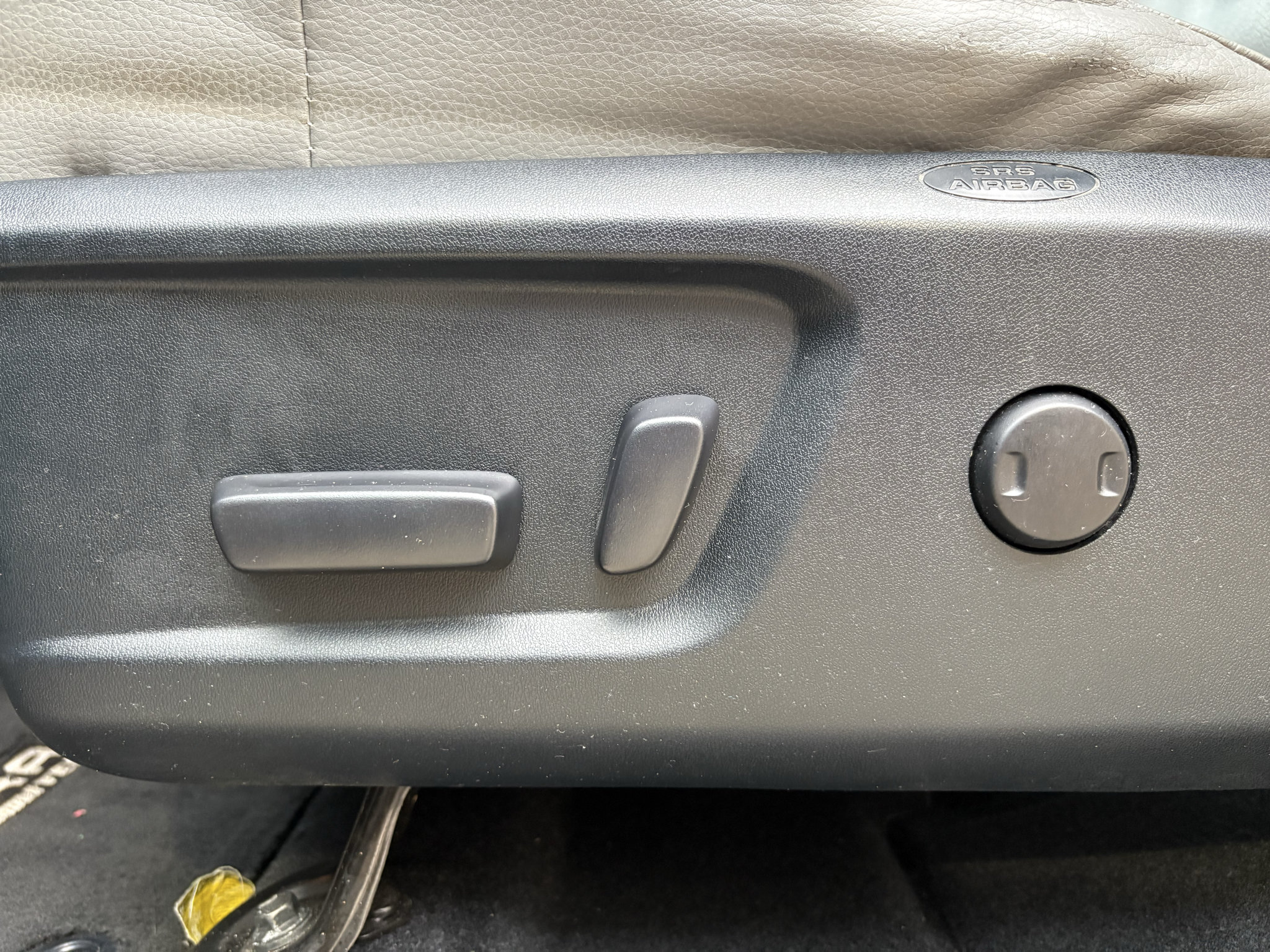 Used 2017 Toyota Tundra Limited w/ Limited Premium Package RWD image 24