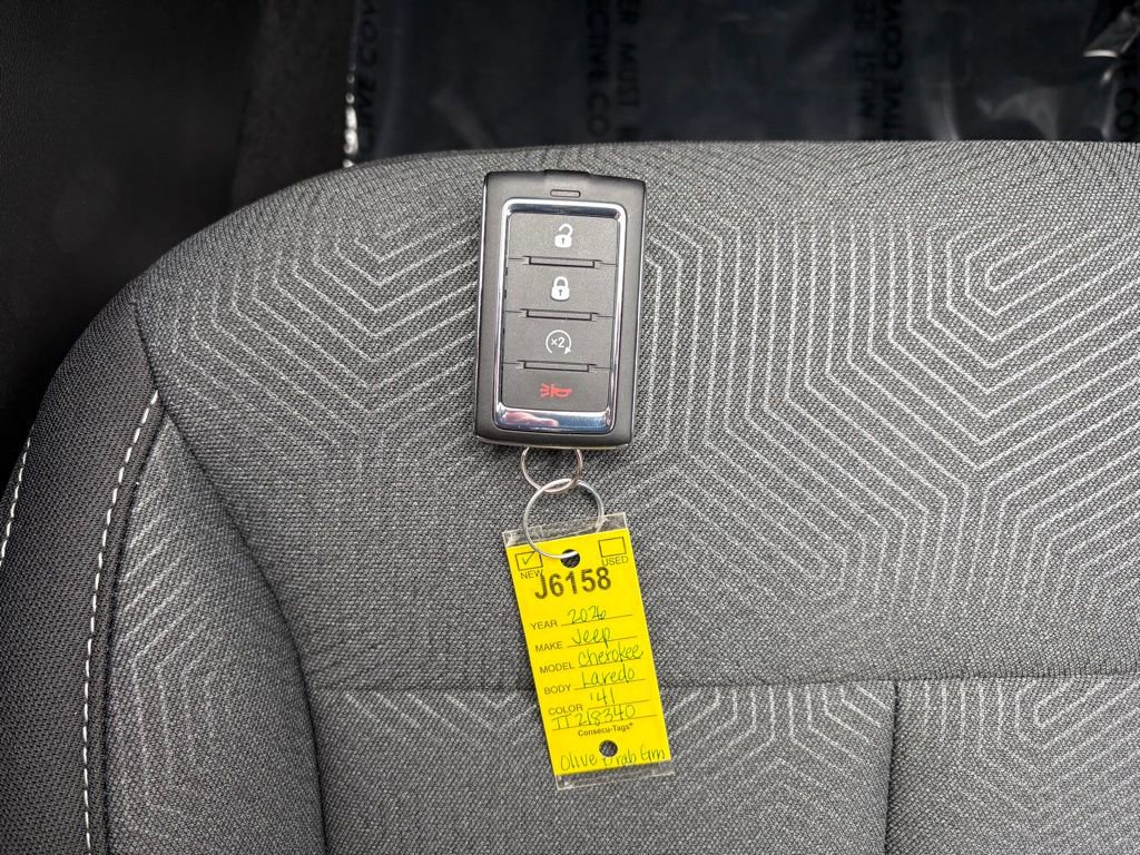 New 2026 Jeep Cherokee Laredo image 21