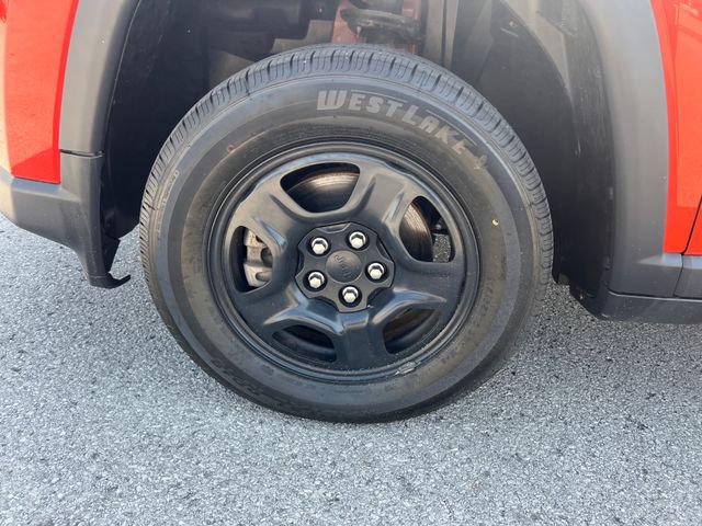 Used 2018 Jeep Compass Sport AWD/4WD image 10