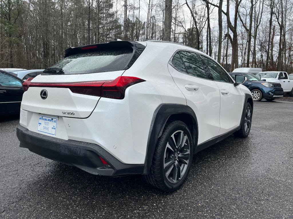 Used 2021 Lexus UX 200 w/ Premium Package image 13