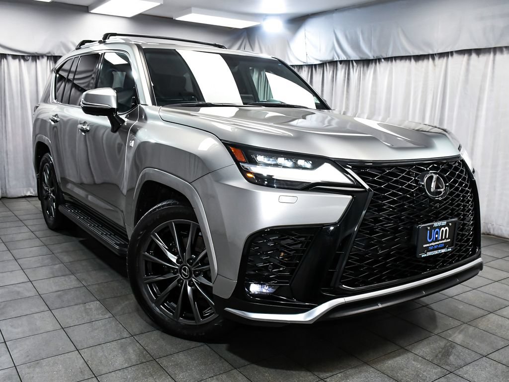 Used 2023 Lexus LX 600 F Sport w/ Accessory Package (Z1) AWD/4WD image 3