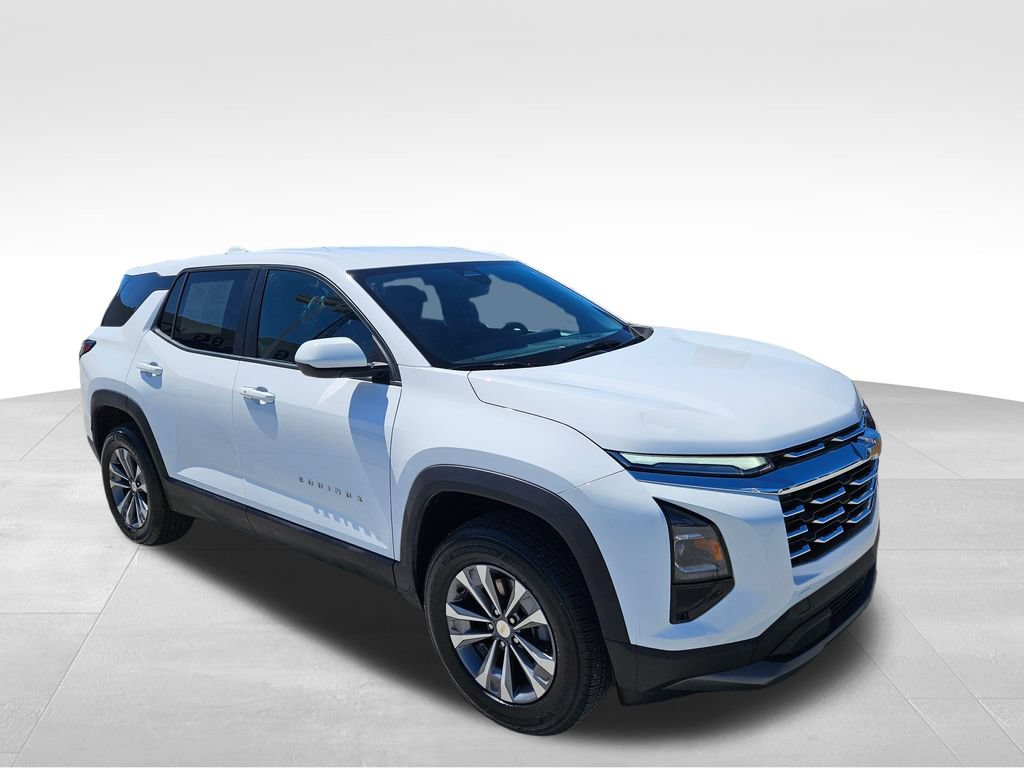 Used 2026 Chevrolet Equinox LT FWD image 4