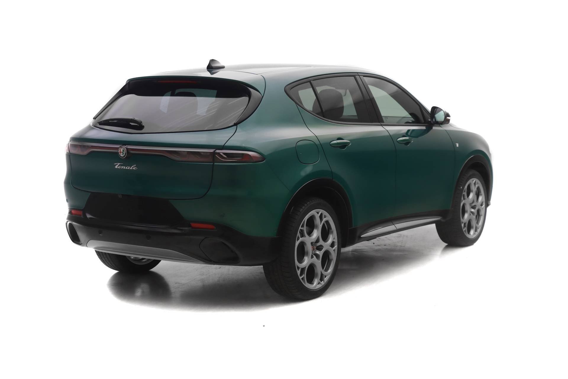 New 2024 Alfa Romeo Tonale Ti w/ Active Assist Package image 4