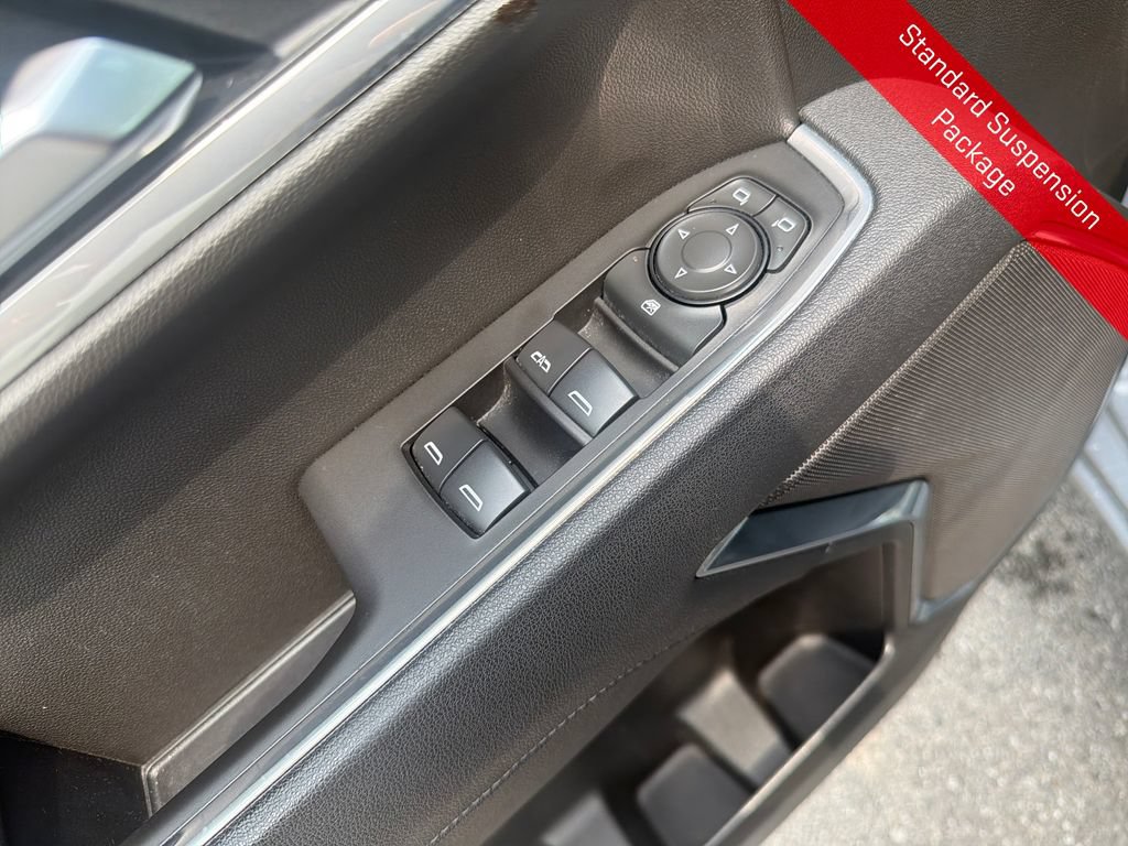 Used 2025 GMC Sierra 1500 SLE AWD/4WD image 13