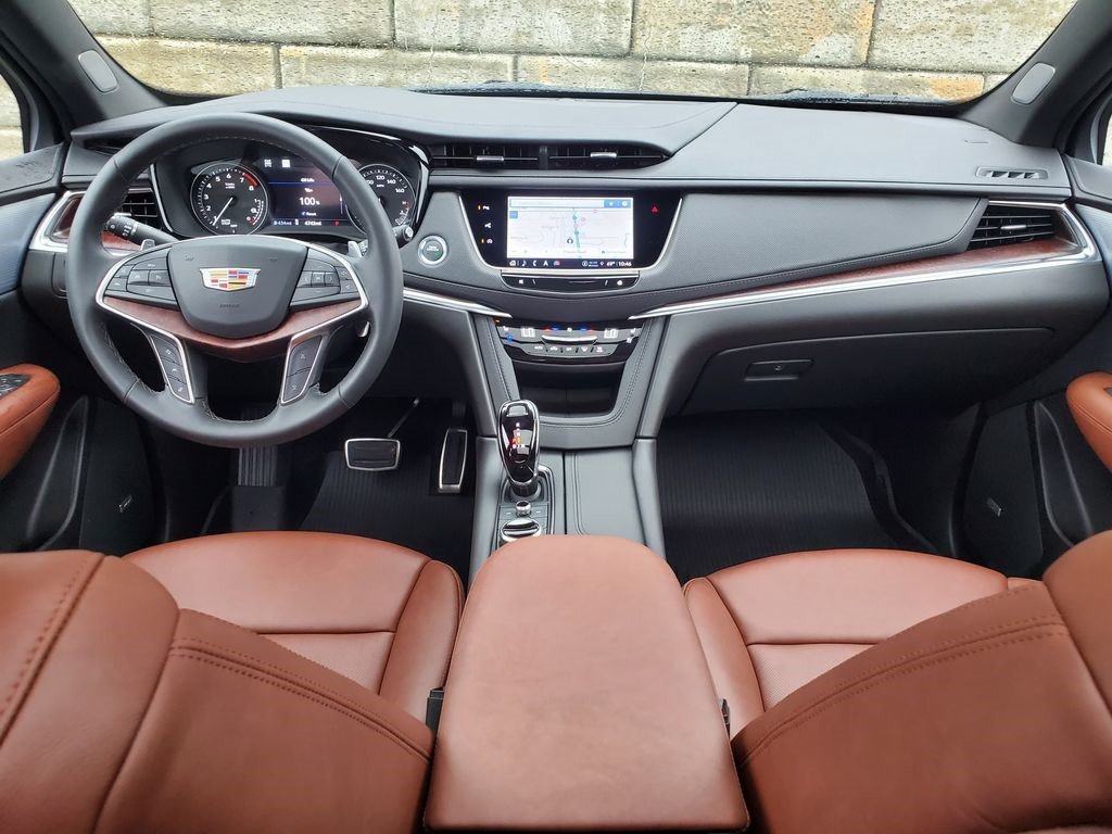 Certified 2026 Cadillac XT5 Sportv w/ LPO, Floor Liner Package AWD/4WD image 19
