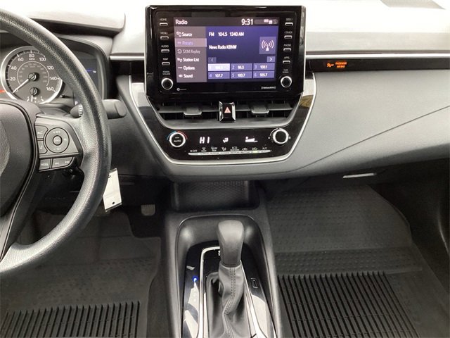 Used 2021 Toyota Corolla LE image 11