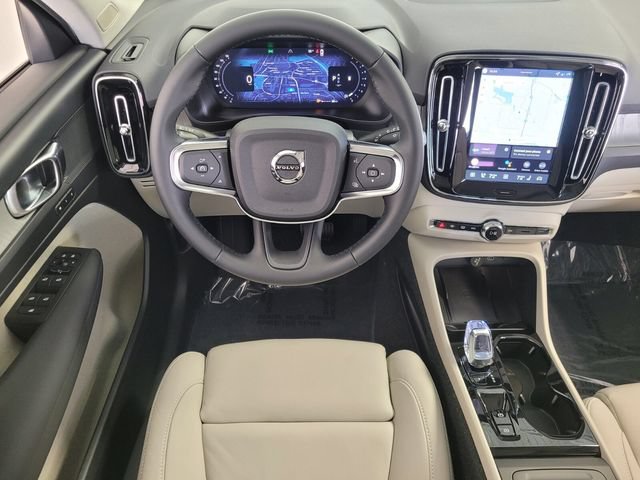 New 2026 Volvo XC40 B5 Plus w/ Protection Package Premier AWD/4WD image 14